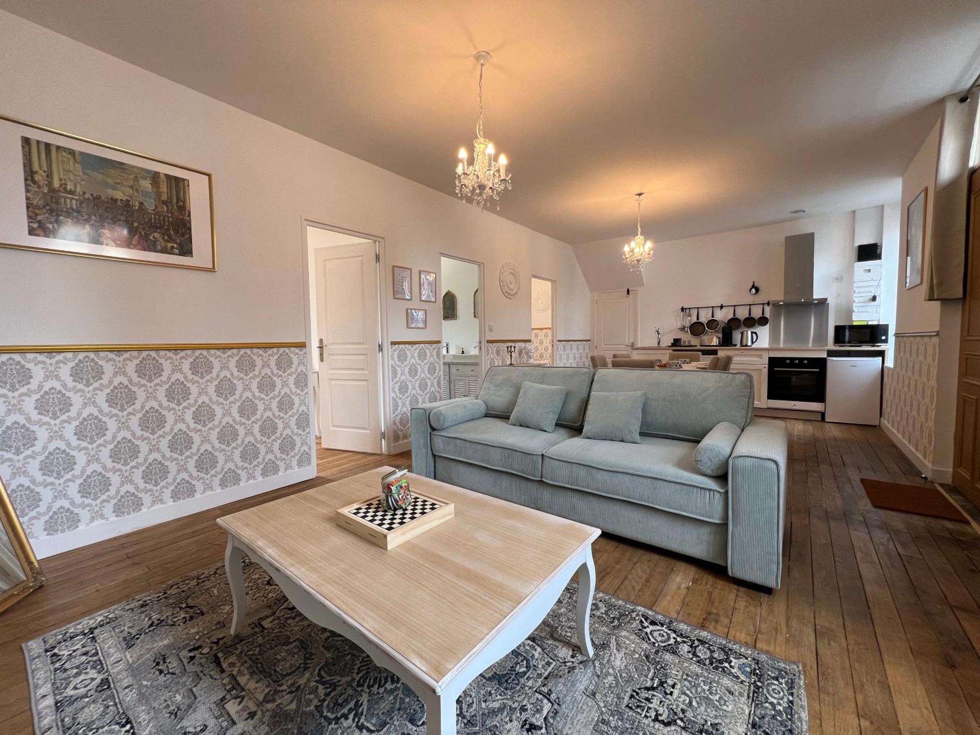Le Renaissance - Home Homy Montlucon Luaran gambar
