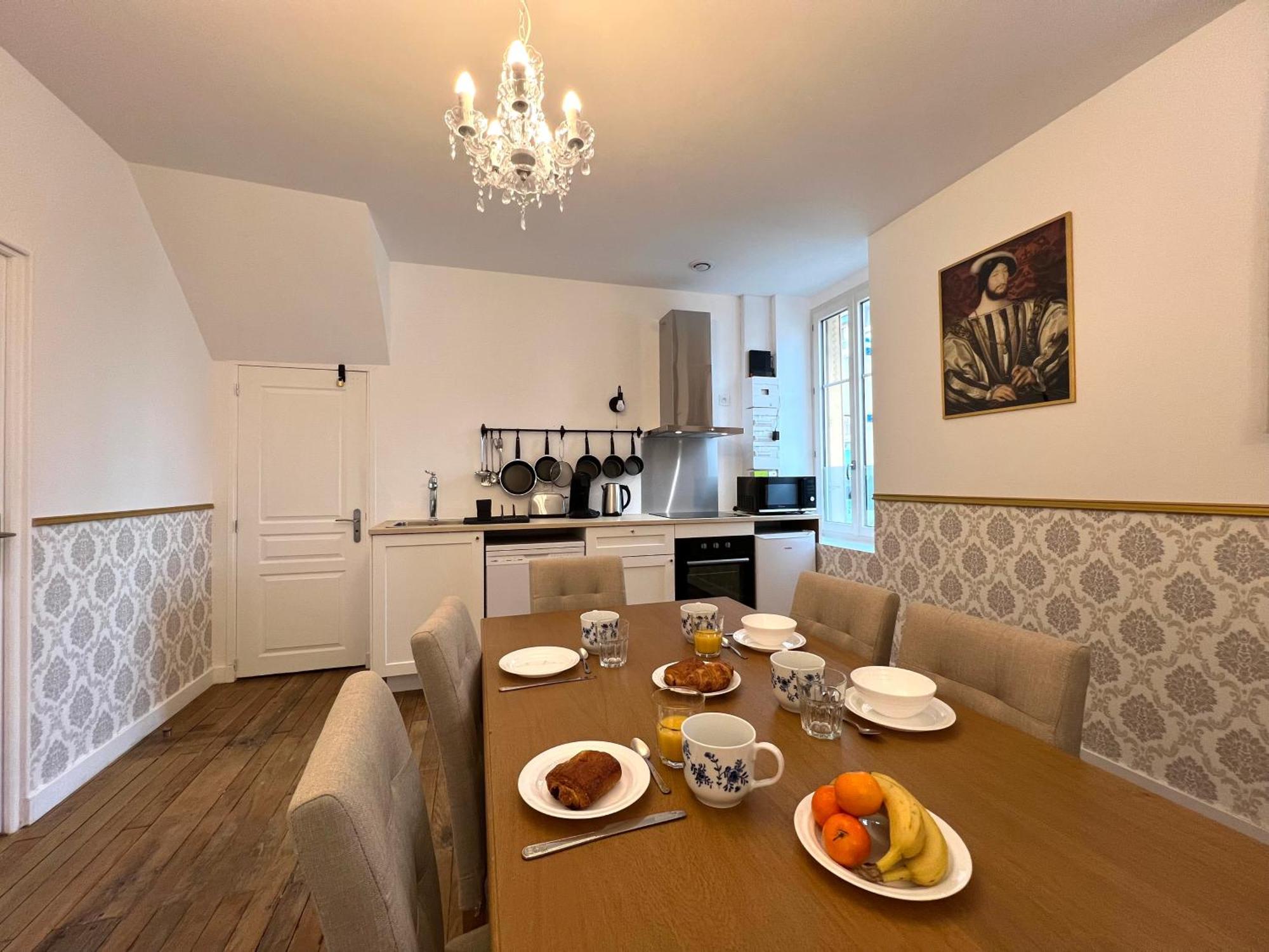 Le Renaissance - Home Homy Montlucon Luaran gambar